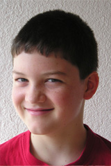Portrait eines lächelnden Jungen